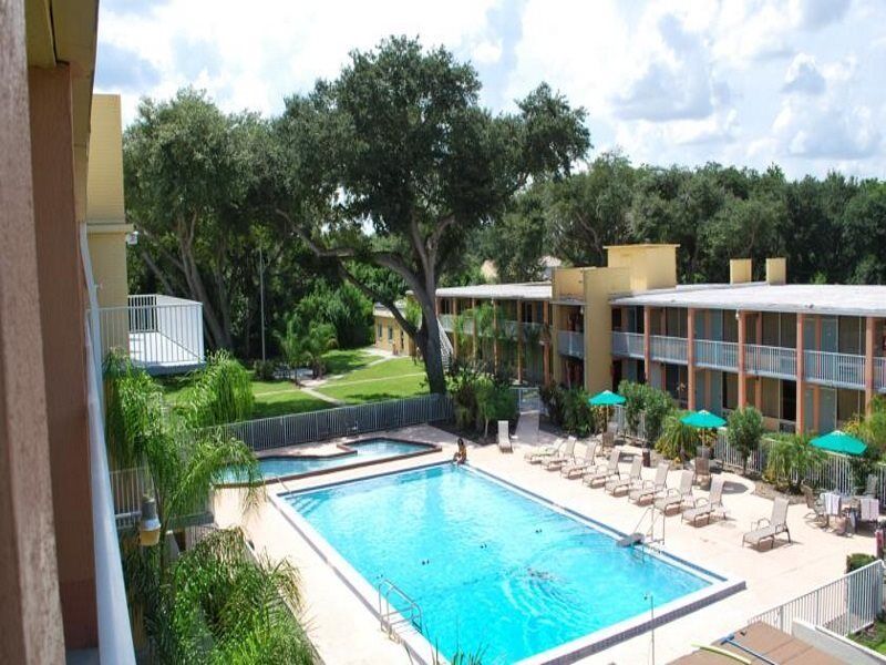 Howard Johnson By Wyndham Tropical Palms Kissimmee Εξωτερικό φωτογραφία